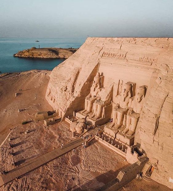 Abu Simbel Expedition: Temples of Majesty and Ancient Wonders